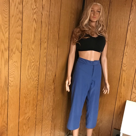 Women's Patagonia Capri" Color blue Size 8 Good Condition - Picture 3 of 16